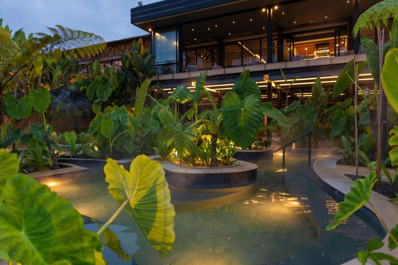 马尼萨莱斯 Termales El Otono酒店 外观 照片 The hotel's lobby