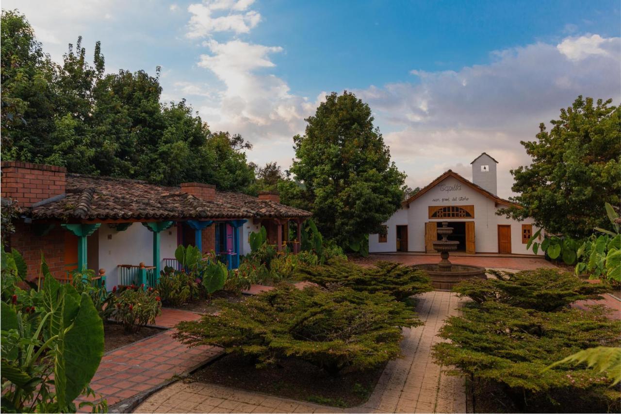 马尼萨莱斯 Termales El Otono酒店 外观 照片 Hacienda San José de San Miguel