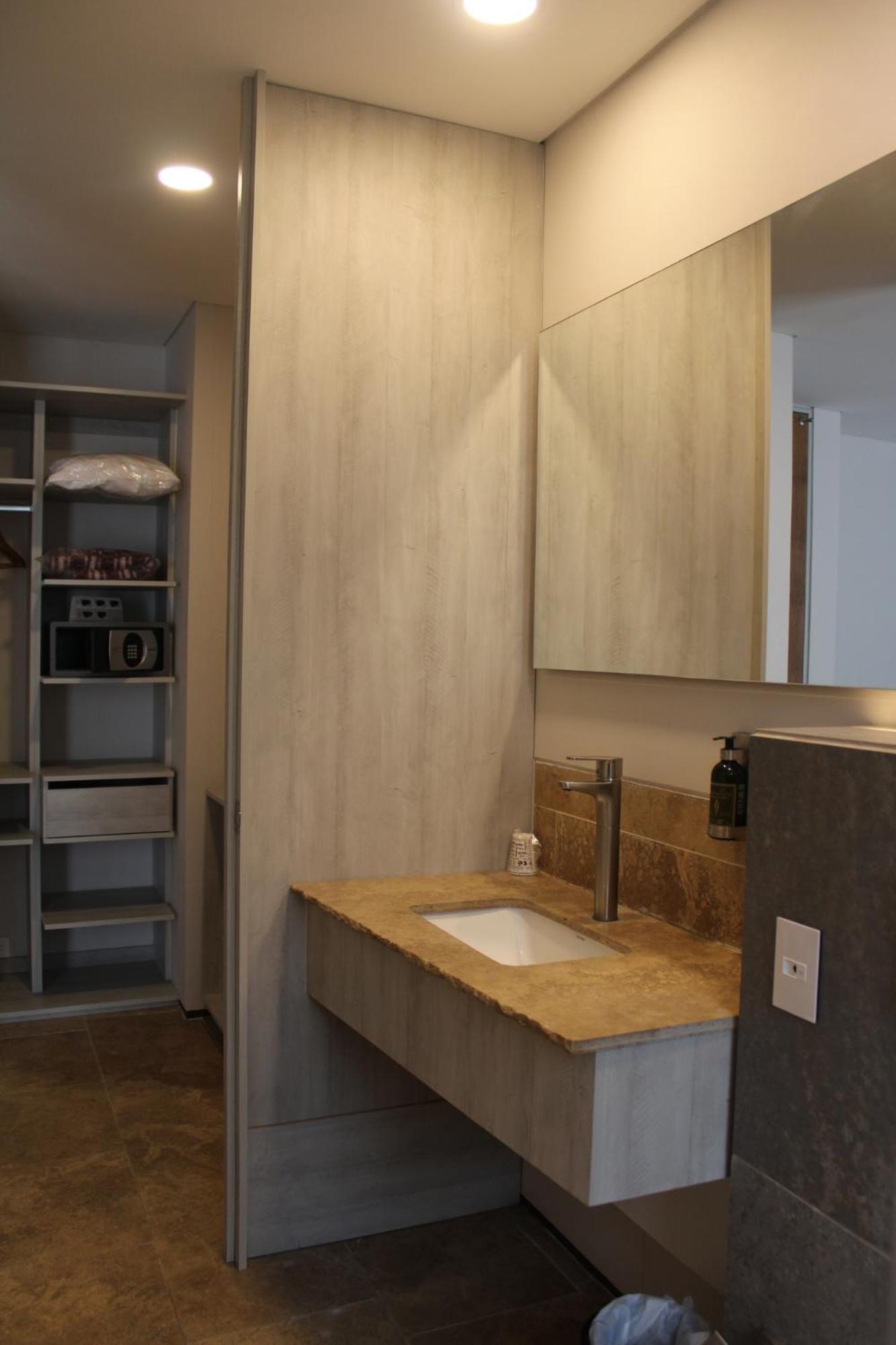 马尼萨莱斯 Termales El Otono酒店 外观 照片 Bathroom